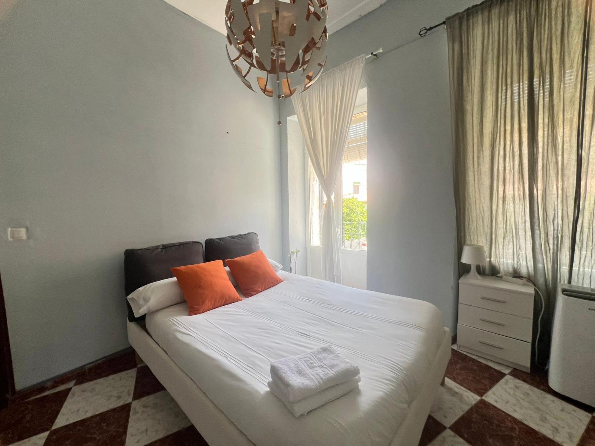 Santa Isabel Low Cost Rooms In Private House Sevilla Cameră foto
